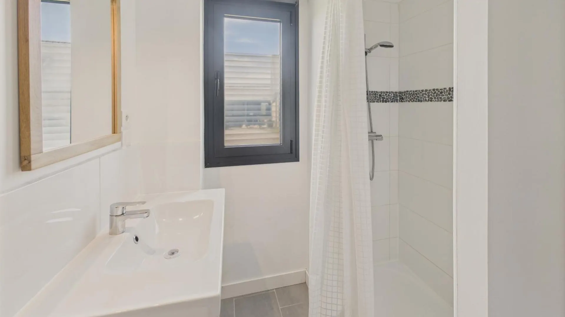 Vue Mer - Maison Pour 5 Adultes Et 2 Enfants Plovan